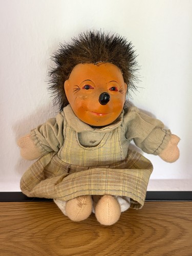 Alte igepuppe - igepuppe, (micki-stil)