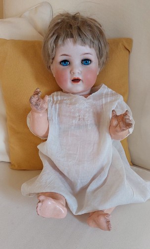 Hübsche porzellankopf puppe - hübsche, porzellankopf-puppe