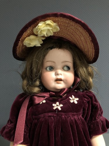 Antike porzellankopfpuppe - antike,